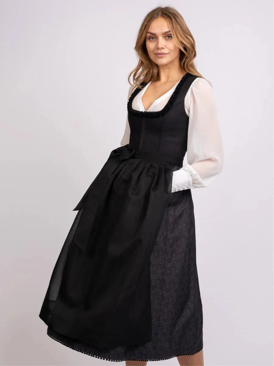 Heimatglück Dirndl Magdalena Schwarz