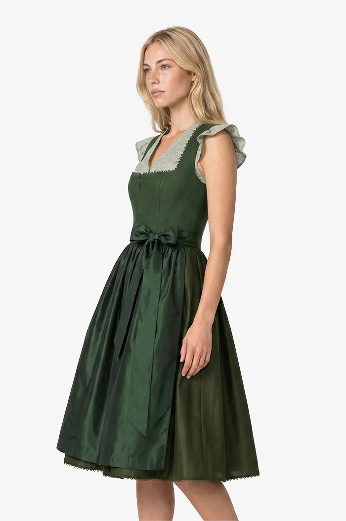 Kinga Mathe Dirndl München Forest