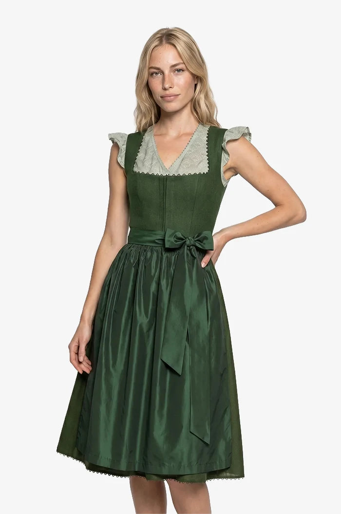 Kinga Mathe Dirndl München Forest